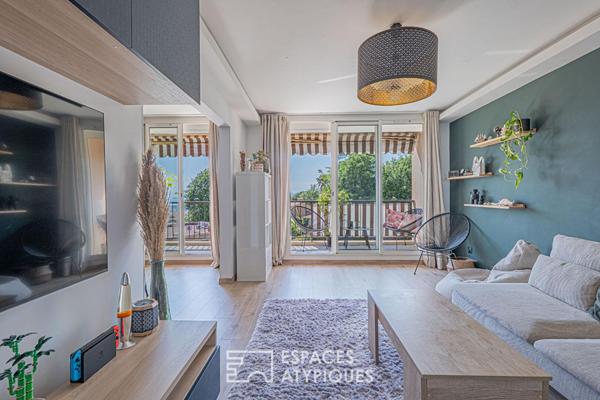 Rénovation contemporaine et douceur de vivre avec vue mer sur la Corniche Fleurie