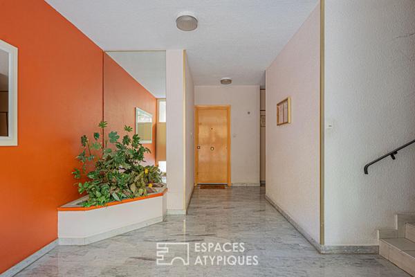 Rénovation contemporaine et douceur de vivre avec vue mer sur la Corniche Fleurie