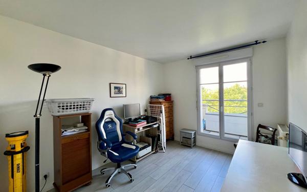 Appartement à vendre    5 pièces • 138 m2 Gournay-sur-Marne