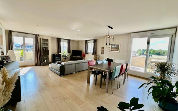 Appartement à vendre    5 pièces • 138 m2 Gournay-sur-Marne
