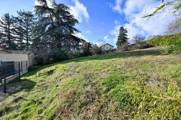 Maison individuelle à bâtir sur un terrain de 347 m² POLLIONNAY (69)