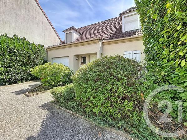 Maison à vendre  5 pièces - 103,77 m 2   COMBS LA VILLE  - 77