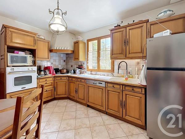 Maison à vendre  5 pièces - 103,77 m 2   COMBS LA VILLE  - 77