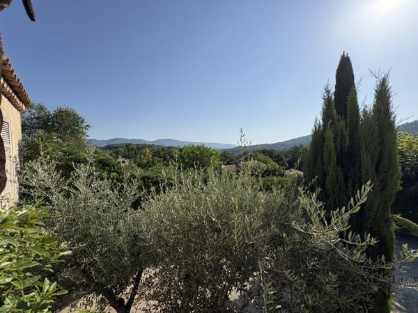 Maison
         4 pièces
        - 114 m² 515 000 € *