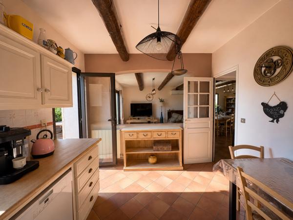 Maison
         4 pièces
        - 114 m² 515 000 € *