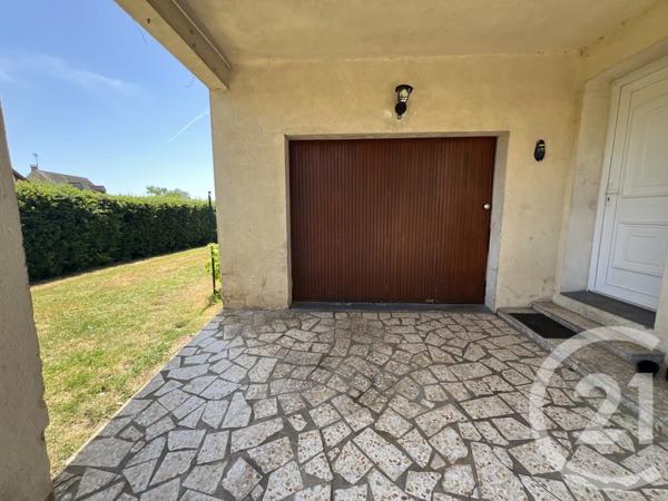 Maison à vendre  6 pièces - 122 m 2   BRIE COMTE ROBERT  - 77