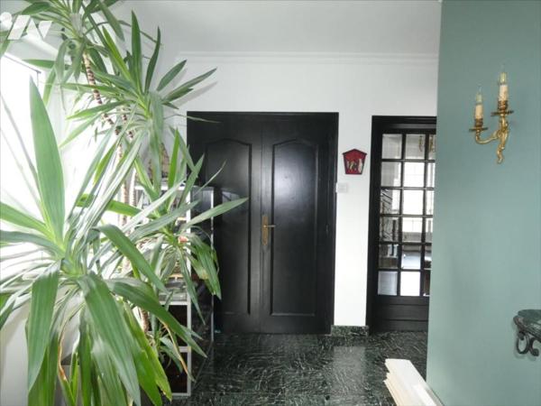 CHATEAUNEUF DU FAOU- Grande maison, proche bourg