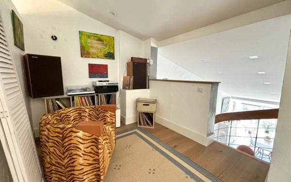 Maison à vendre    5 pièces • 167 m2 Peymeinade