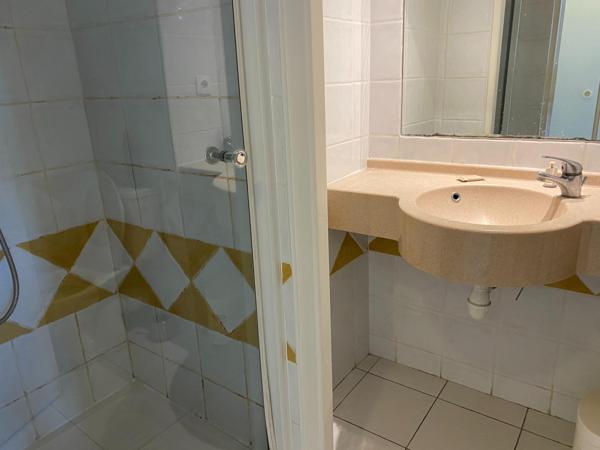 CANNES 3 PIECES VUE MER