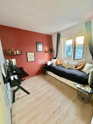 Mennecy (91540) Maison de 100m2 aveec 4 chambres, jardin et garage, LA VERVILLE