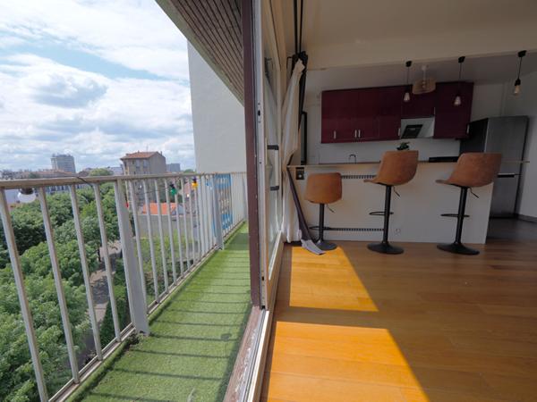 CARNOT 2 min du métro 3 pièces lumineux avec balcon, sans vis-à-vis