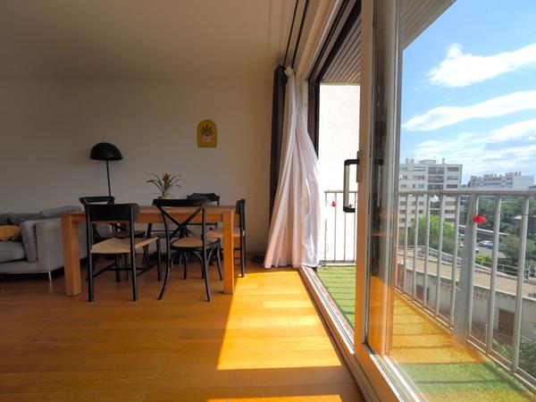 CARNOT 2 min du métro 3 pièces lumineux avec balcon, sans vis-à-vis