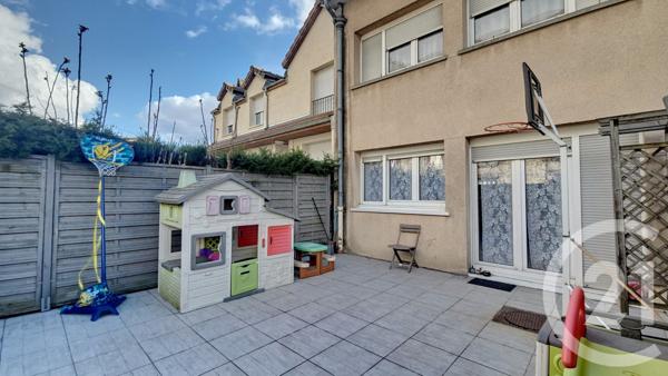 Appartement F4 à vendre  4 pièces - 77,17 m2 DRANCY - 93