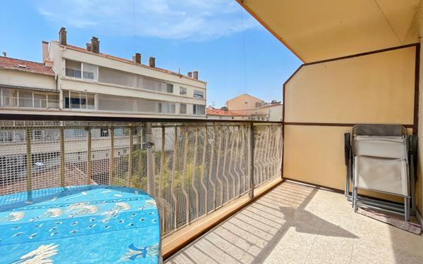Appartement à vendre    2 pièces • 49,76 m2 Fréjus