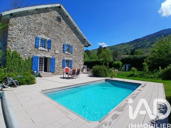 Maison à vendre 5 pièces 174 m² Saint-Cergues