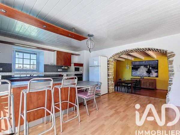 Maison à vendre 5 pièces 174 m² Saint-Cergues