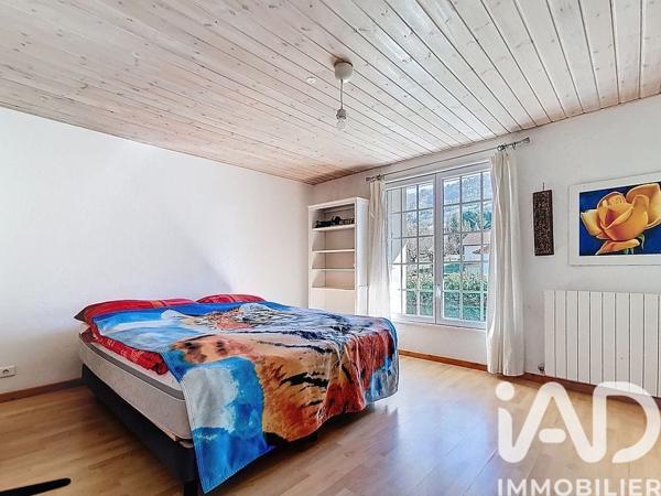 Maison à vendre 5 pièces 174 m² Saint-Cergues