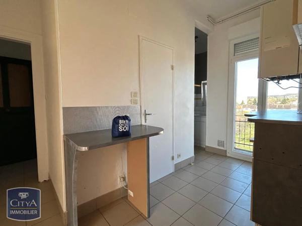 Appartement à louer 2 pièces 43.07m² Moulins-lès-Metz (57160)
