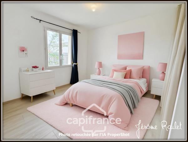 Maison à vendre 4 pièces 3 chambres Garage Terrain 470 m² VOUNEUIL SOUS BIARD (86)