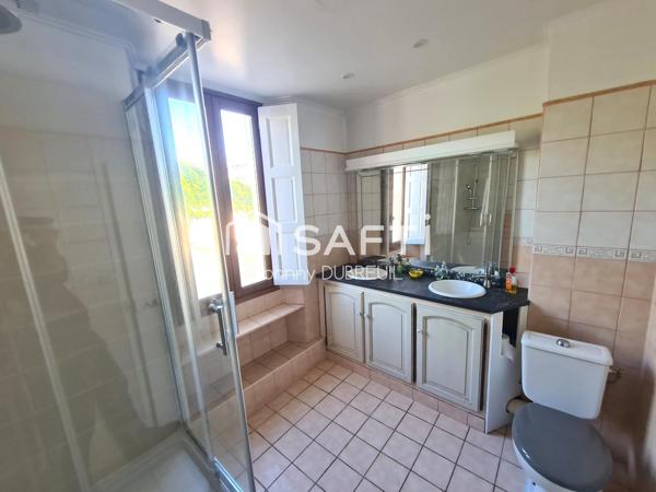 GONFARON - MAISON DE VILLAGE 142M2 AVEC 2 APPARTEMENTS, COMPTEURS INDIVIDUELS, CAVE, PROCHE DES COMMODITÉS.