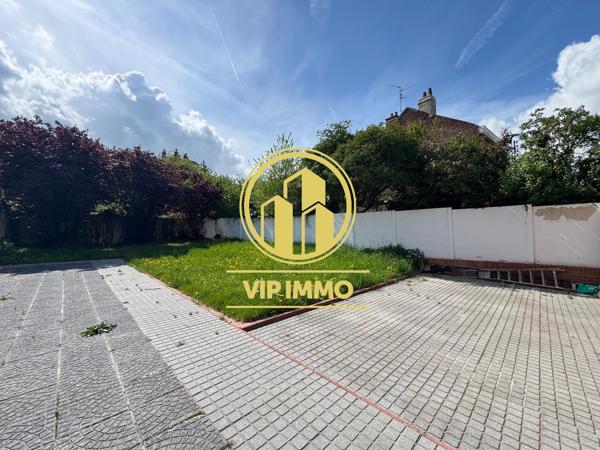 MAISON INDIVIDUELLE 203 M2 SUR UNE PAECELLE DE 545 M2