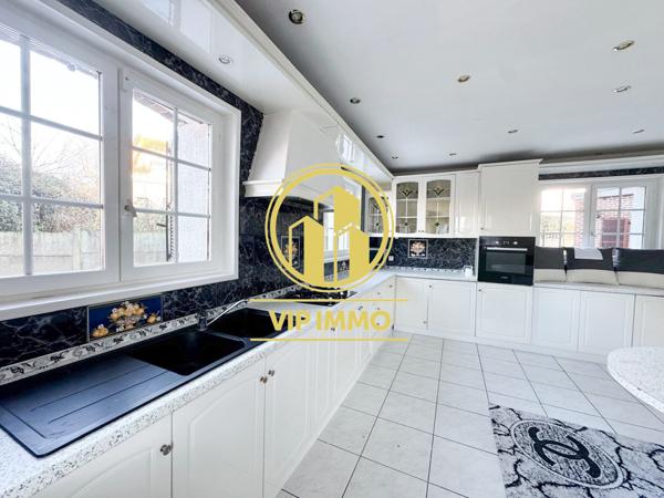 MAISON INDIVIDUELLE 203 M2 SUR UNE PAECELLE DE 545 M2