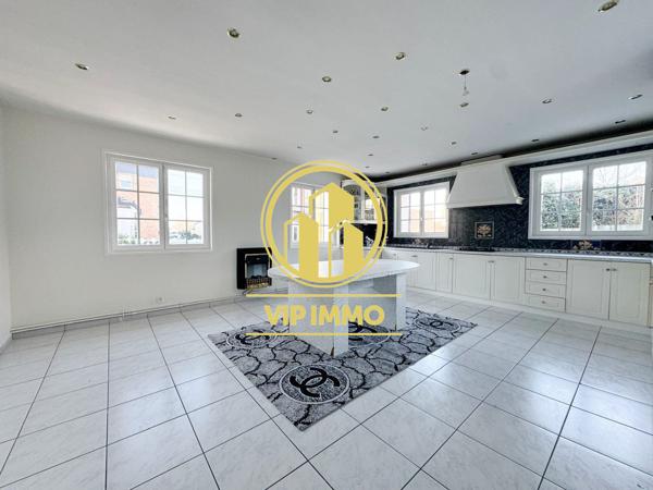 MAISON INDIVIDUELLE 203 M2 SUR UNE PAECELLE DE 545 M2