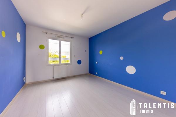 Exclusivité | TREILLIÈRES - BOURG | Maison Familiale 7 Pièces (160m² | 5ch)