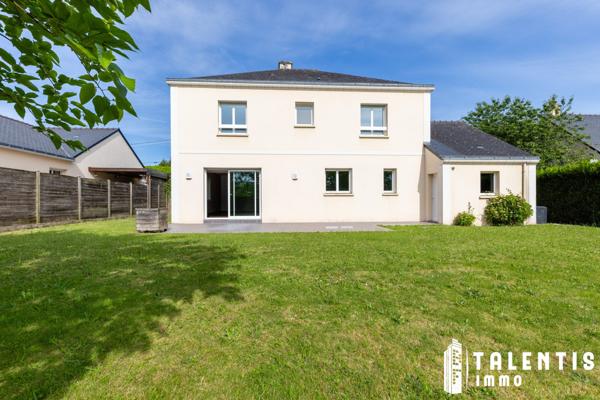 Exclusivité | TREILLIÈRES - BOURG | Maison Familiale 7 Pièces (160m² | 5ch)