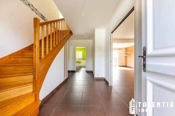 Exclusivité | TREILLIÈRES - BOURG | Maison Familiale 7 Pièces (160m² | 5ch)