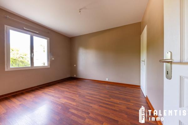 Exclusivité | TREILLIÈRES - BOURG | Maison Familiale 7 Pièces (160m² | 5ch)