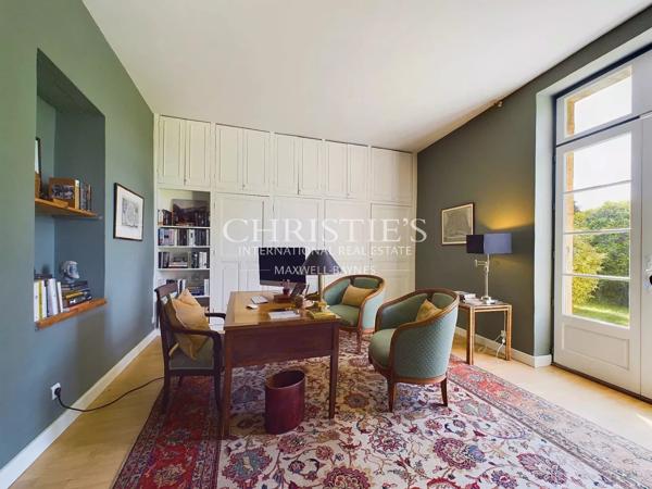 Manoir luxueux du XVe siècle à vendre en Dordogne
