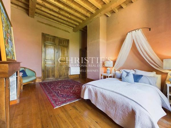 Manoir luxueux du XVe siècle à vendre en Dordogne