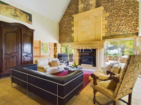 Manoir luxueux du XVe siècle à vendre en Dordogne