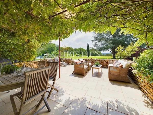 Manoir luxueux du XVe siècle à vendre en Dordogne