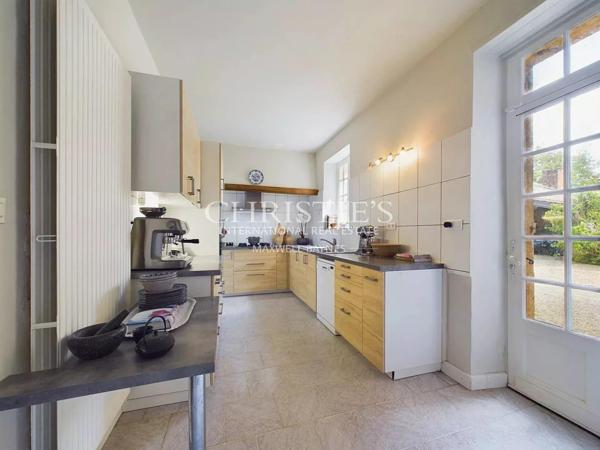 Manoir luxueux du XVe siècle à vendre en Dordogne