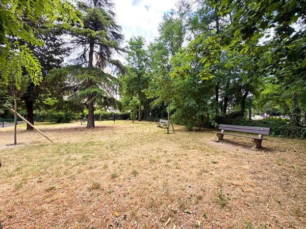 Appartement Maisons Alfort 3 pièces proche métro et commerces