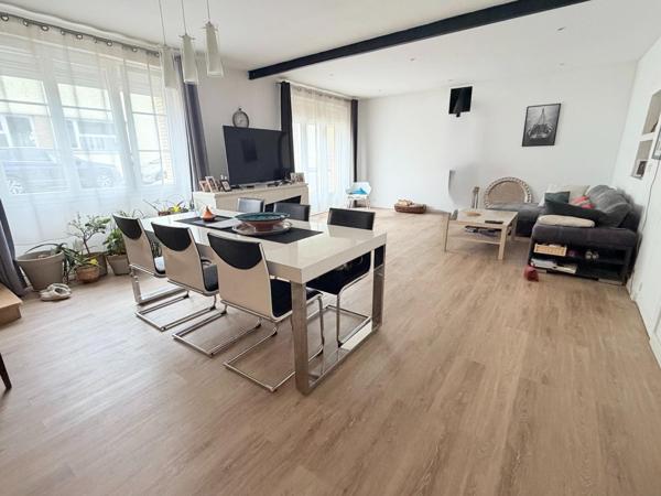 Maison à CHANGE, 72560 - 6 pièces 163m²