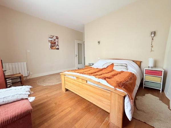 Maison à CHANGE, 72560 - 6 pièces 163m²