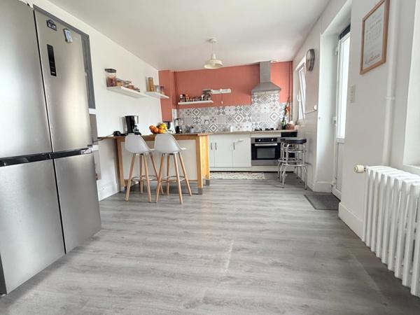 Maison à CHANGE, 72560 - 6 pièces 163m²