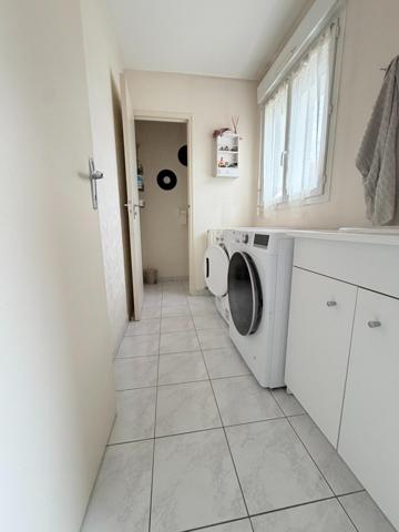 Maison à CHANGE, 72560 - 6 pièces 163m²