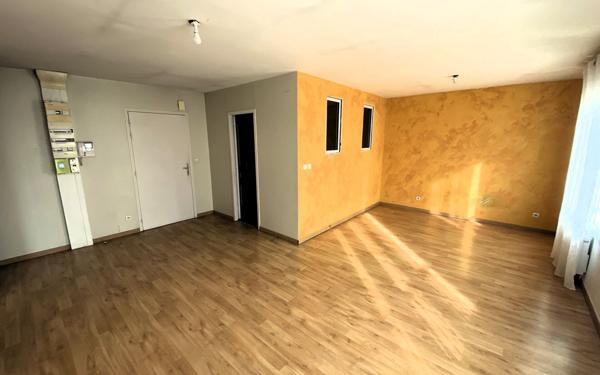 Appartement à vendre    2 pièces • 59 m2 Reims