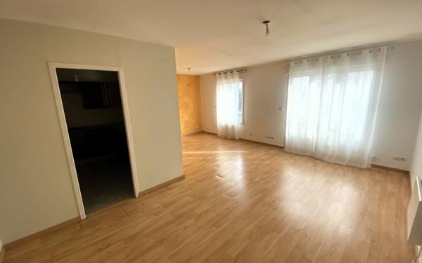 Appartement à vendre    2 pièces • 59 m2 Reims