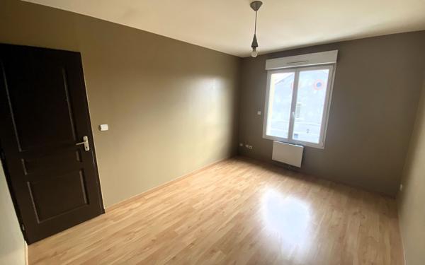 Appartement à vendre    2 pièces • 59 m2 Reims