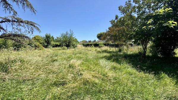 Maison de caractère – 260 m² – Parc arboré de 4 500 m² – Saint-Louis-de-Montferrand