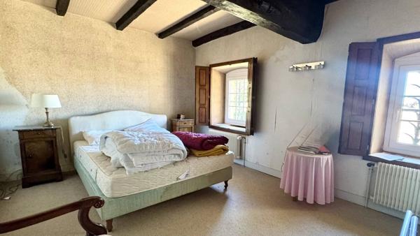 Maison de caractère – 260 m² – Parc arboré de 4 500 m² – Saint-Louis-de-Montferrand