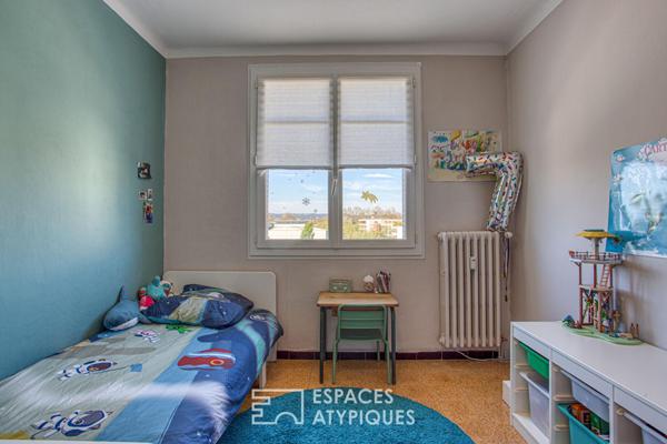 Dernier étage avec terrasse et garage