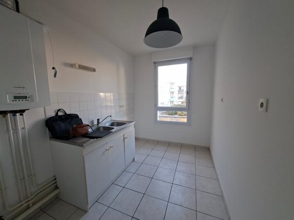 Secteur ney -  t2 avec parking et cave