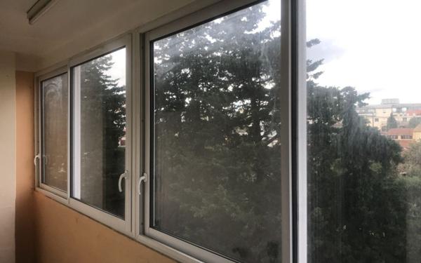 Appartement à louer    3 pièces •  Nîmes