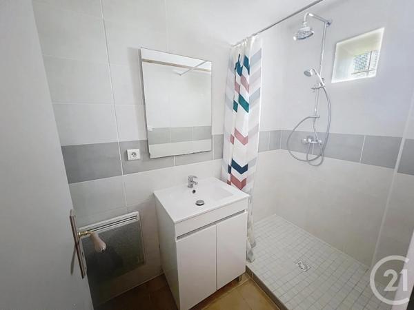 Maison à vendre  5 pièces - 87,91 m 2   MONTPON MENESTEROL  - 24